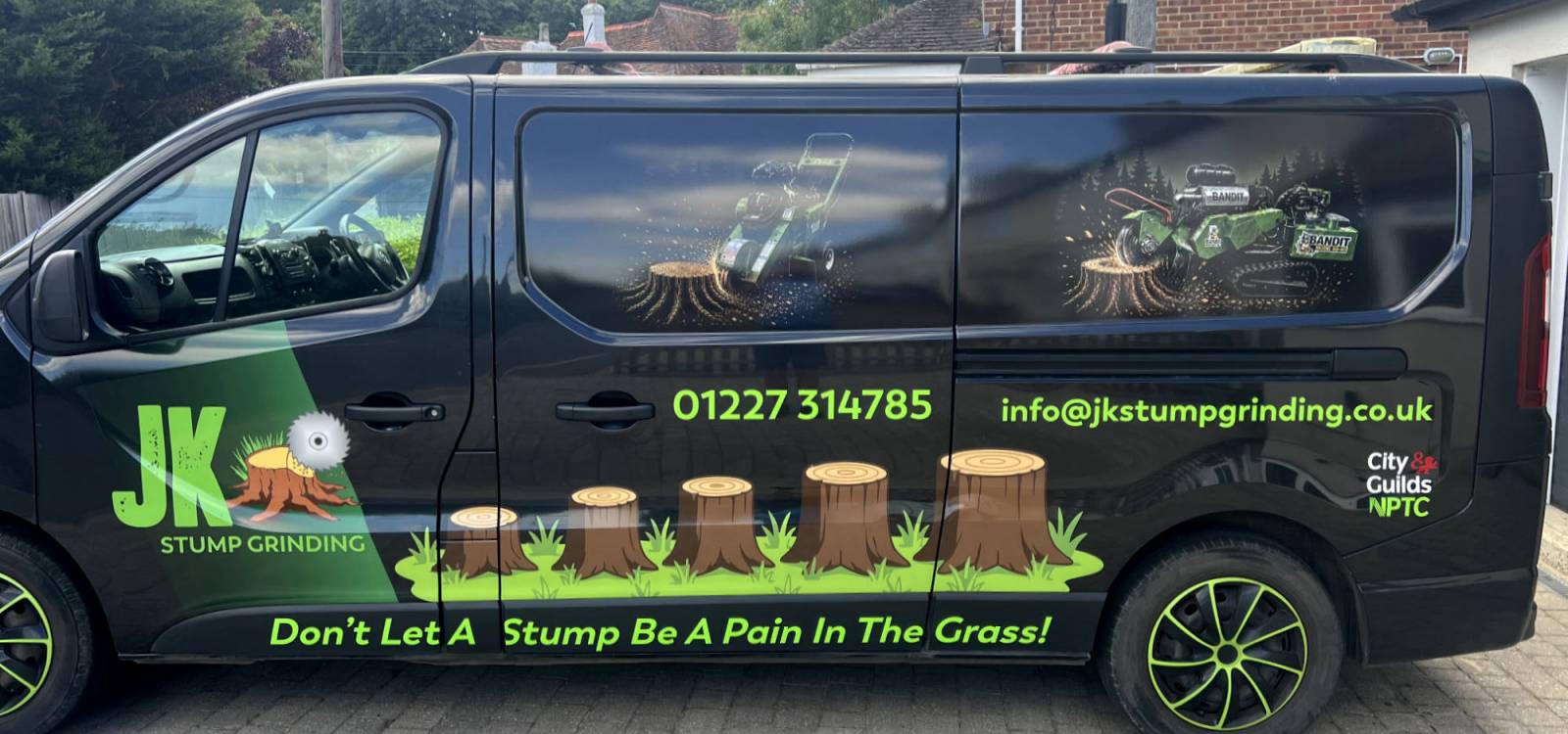 JK-Stumpgrinding-Van.jpg